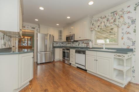 506 S Saint James Boulevard Evansville IN 47714