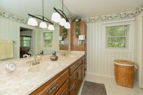 506 S Saint James Boulevard Evansville IN 47714