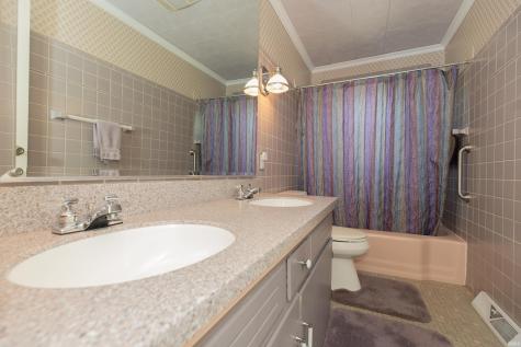 506 S Saint James Boulevard Evansville IN 47714