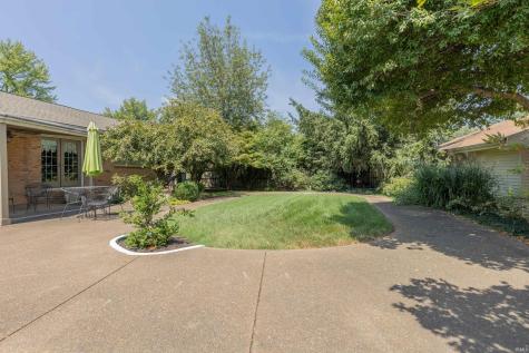 506 S Saint James Boulevard Evansville IN 47714