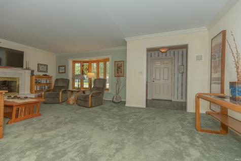 506 S Saint James Boulevard Evansville IN 47714