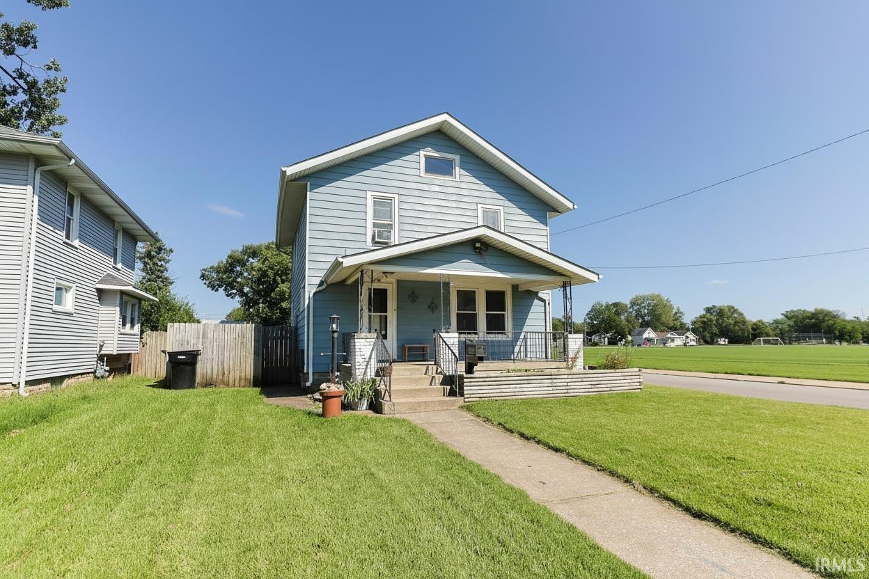 946 S 27th Street South Bend IN 46615