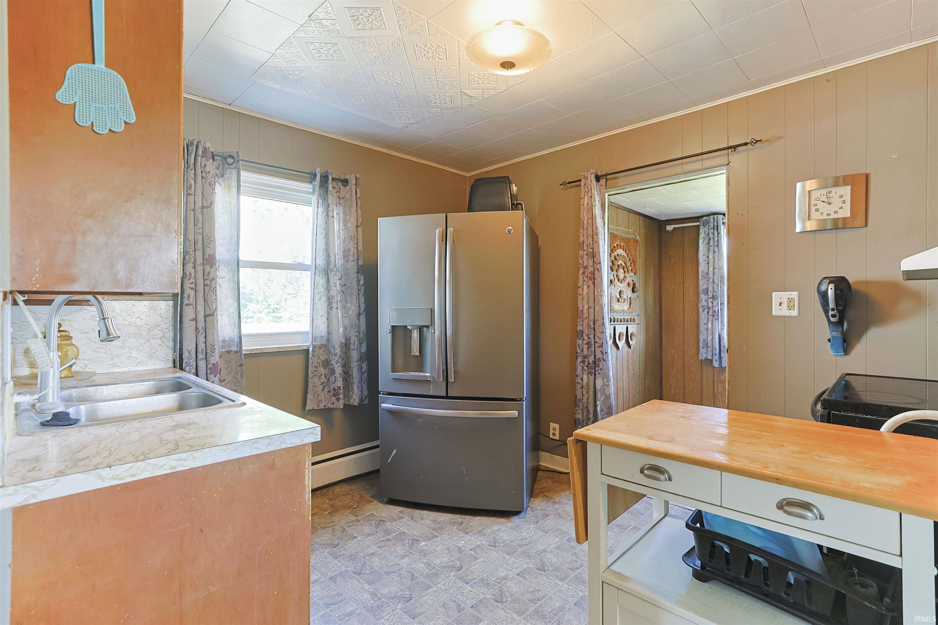 946 S 27th Street South Bend IN 46615