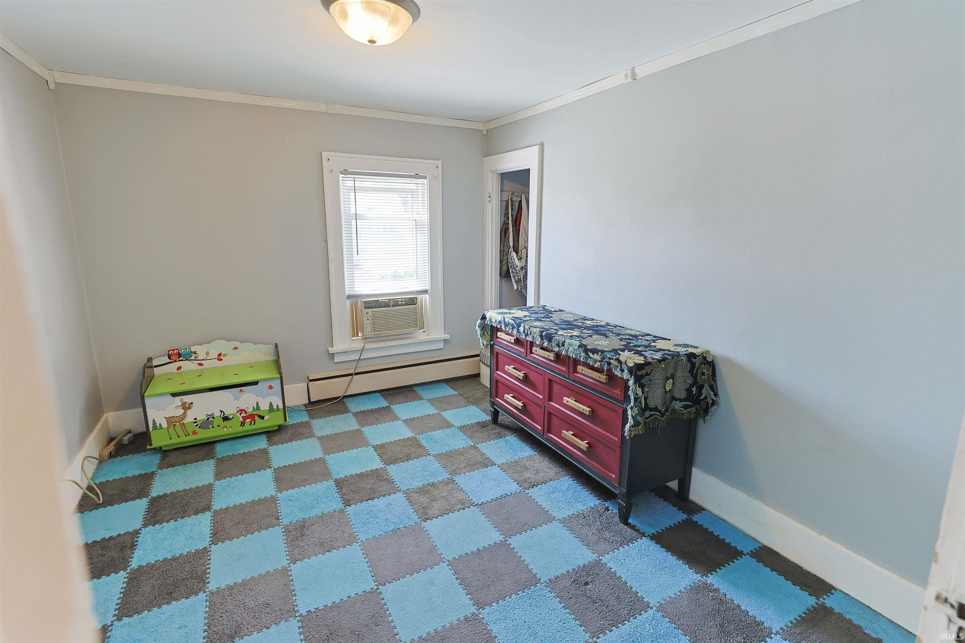 946 S 27th Street South Bend IN 46615