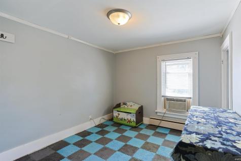 946 S 27th Street South Bend IN 46615