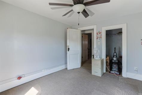 946 S 27th Street South Bend IN 46615