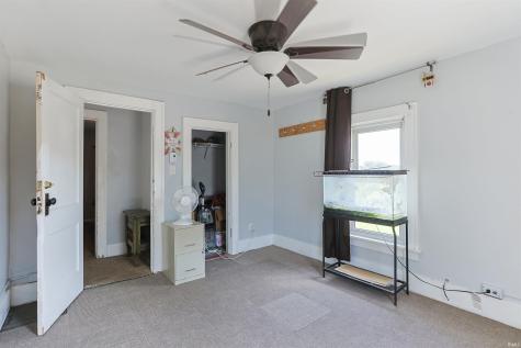 946 S 27th Street South Bend IN 46615