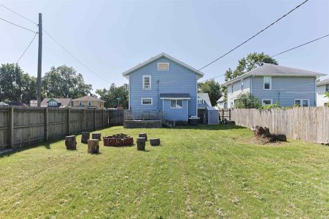 946 S 27th Street South Bend IN 46615