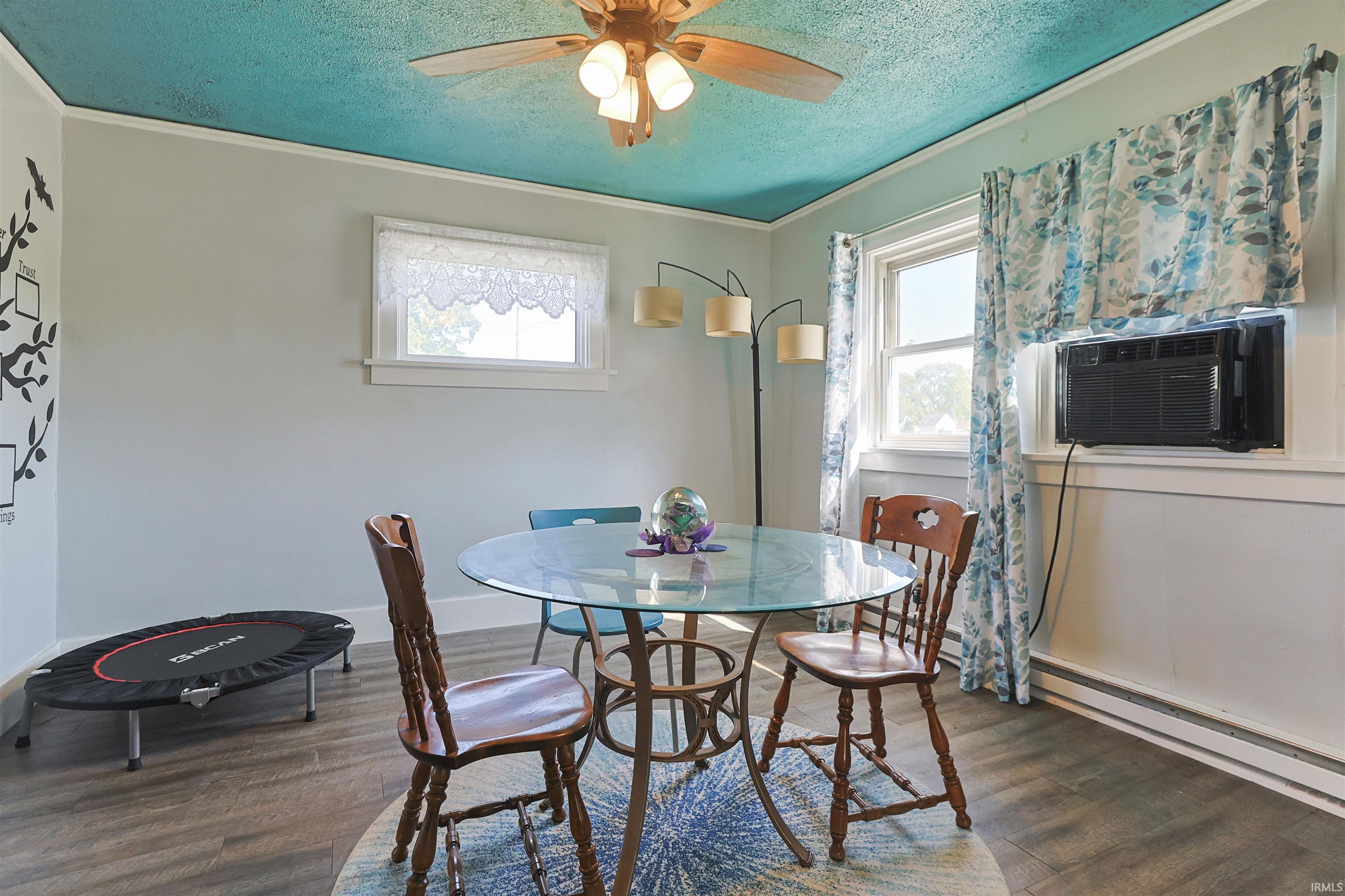 946 S 27th Street South Bend IN 46615
