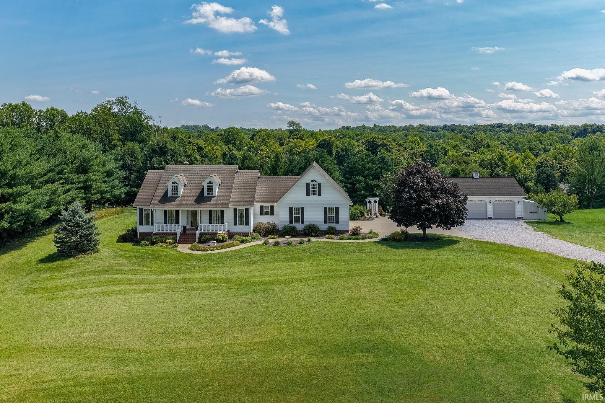 4810 S 50 E Huntingburg IN 47542