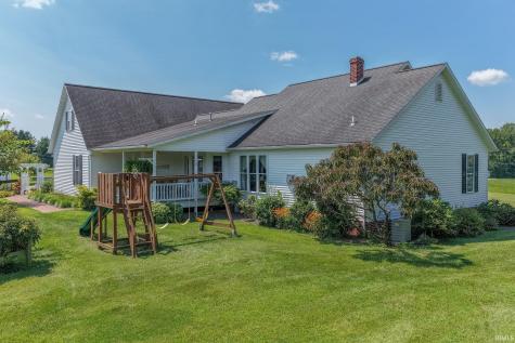 4810 S 50 E Huntingburg IN 47542