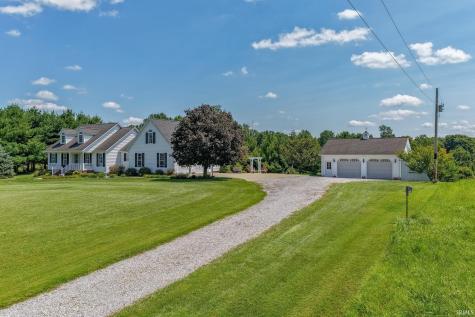 4810 S 50 E Huntingburg IN 47542