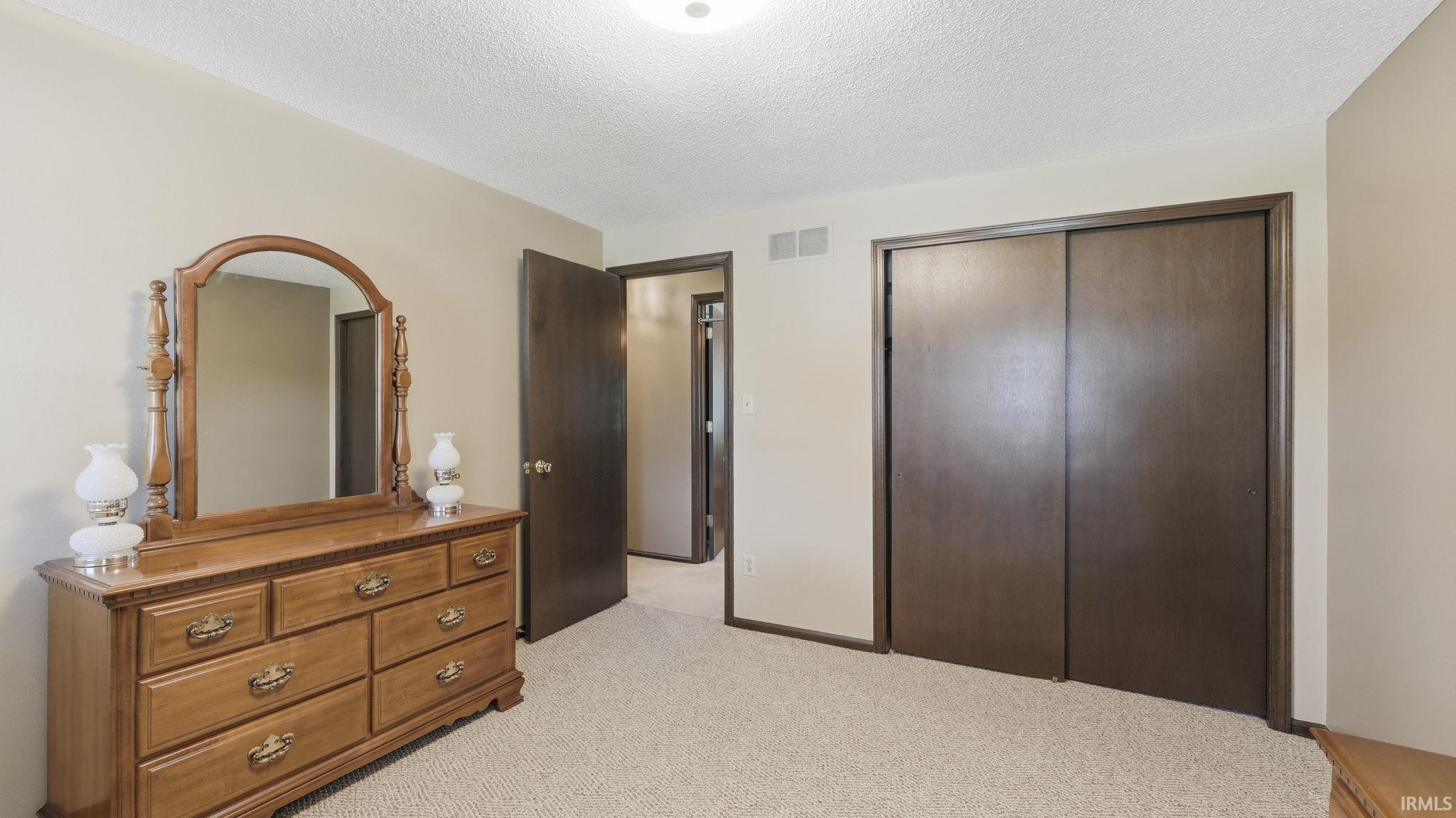 643 N Johnson Street Warsaw IN 46580