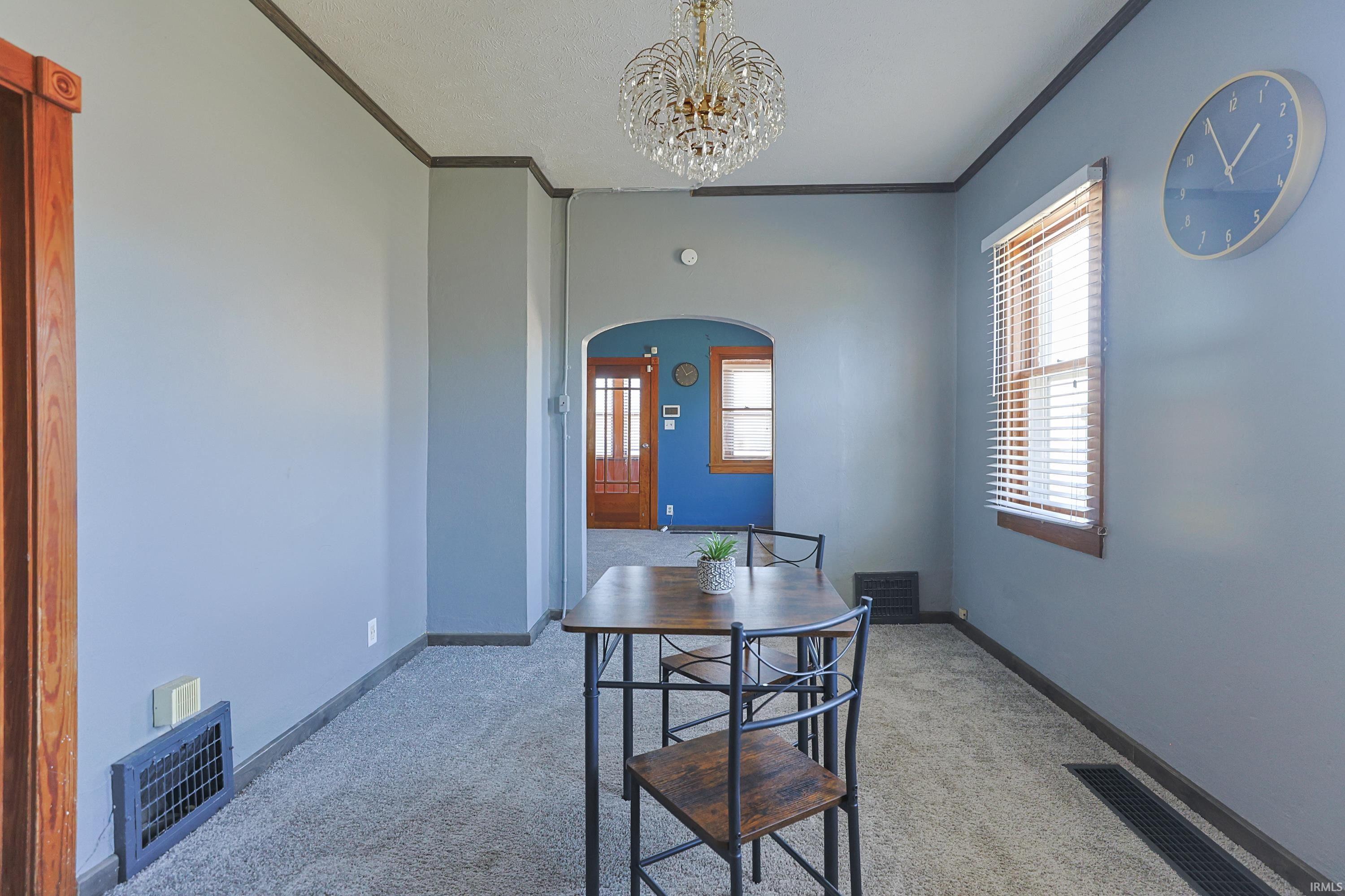 1614 Longley Avenue South Bend IN 46628