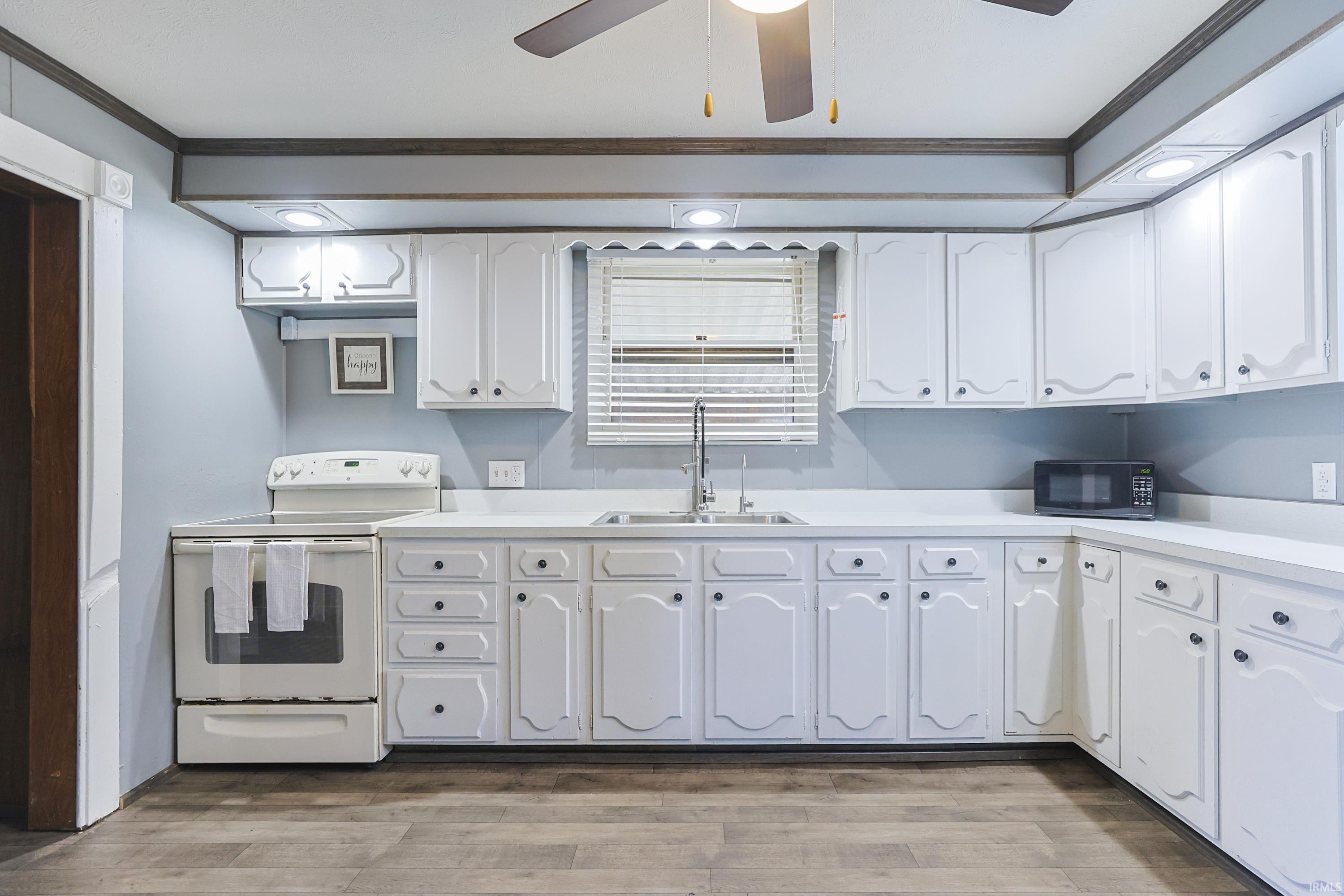 1614 Longley Avenue South Bend IN 46628