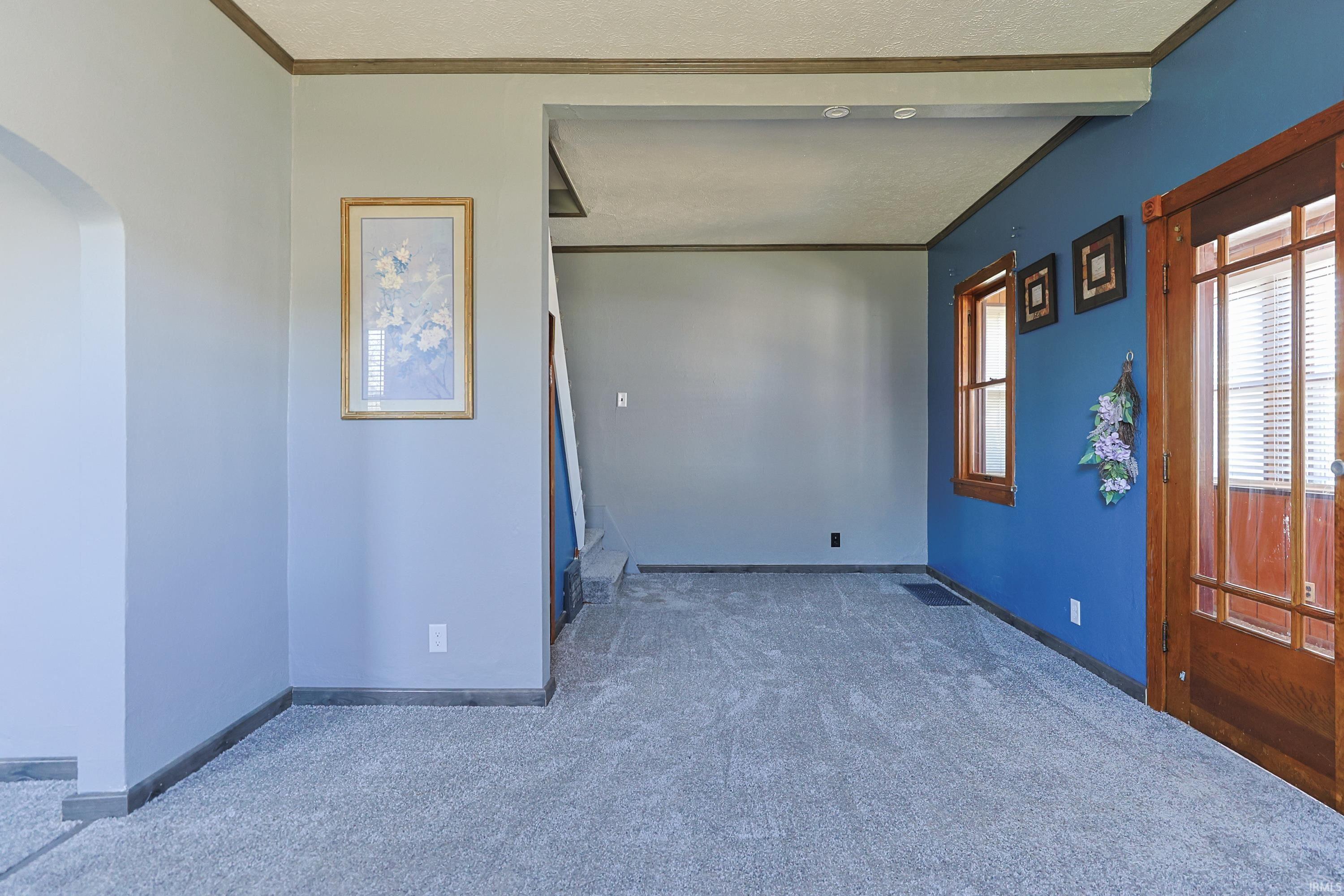 1614 Longley Avenue South Bend IN 46628