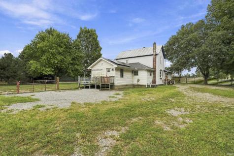 610 E 5th Street Burlington IN 46915
