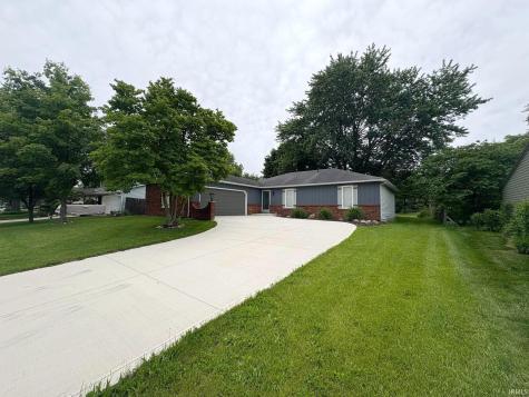 1515 Lofton Way Fort Wayne IN 46815