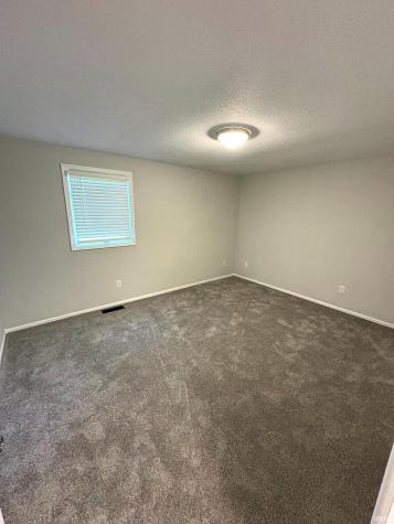 1515 Lofton Way Fort Wayne IN 46815