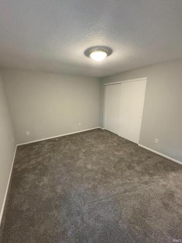 1515 Lofton Way Fort Wayne IN 46815