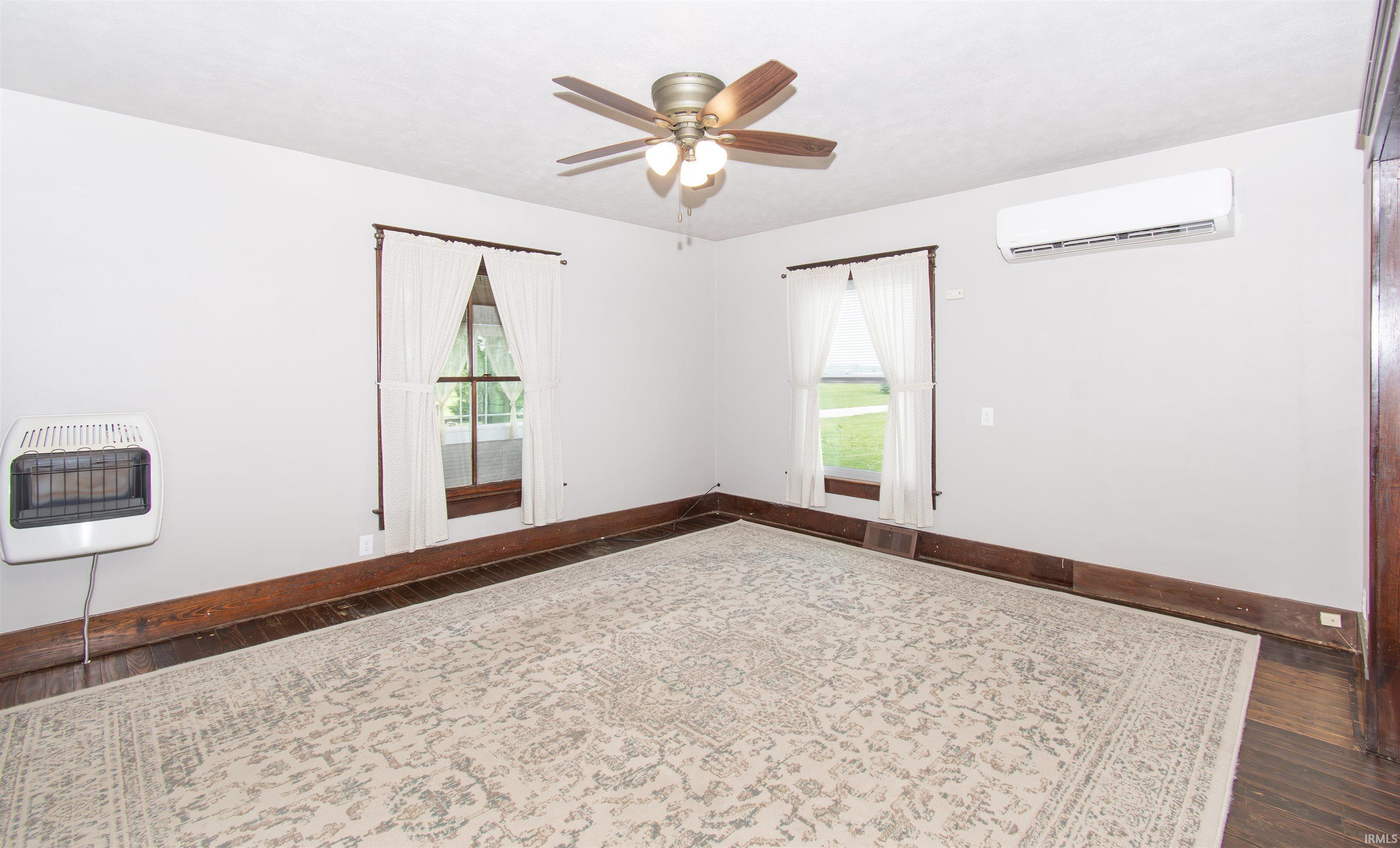 11366 County Road 38 Road Millersburg IN 46543