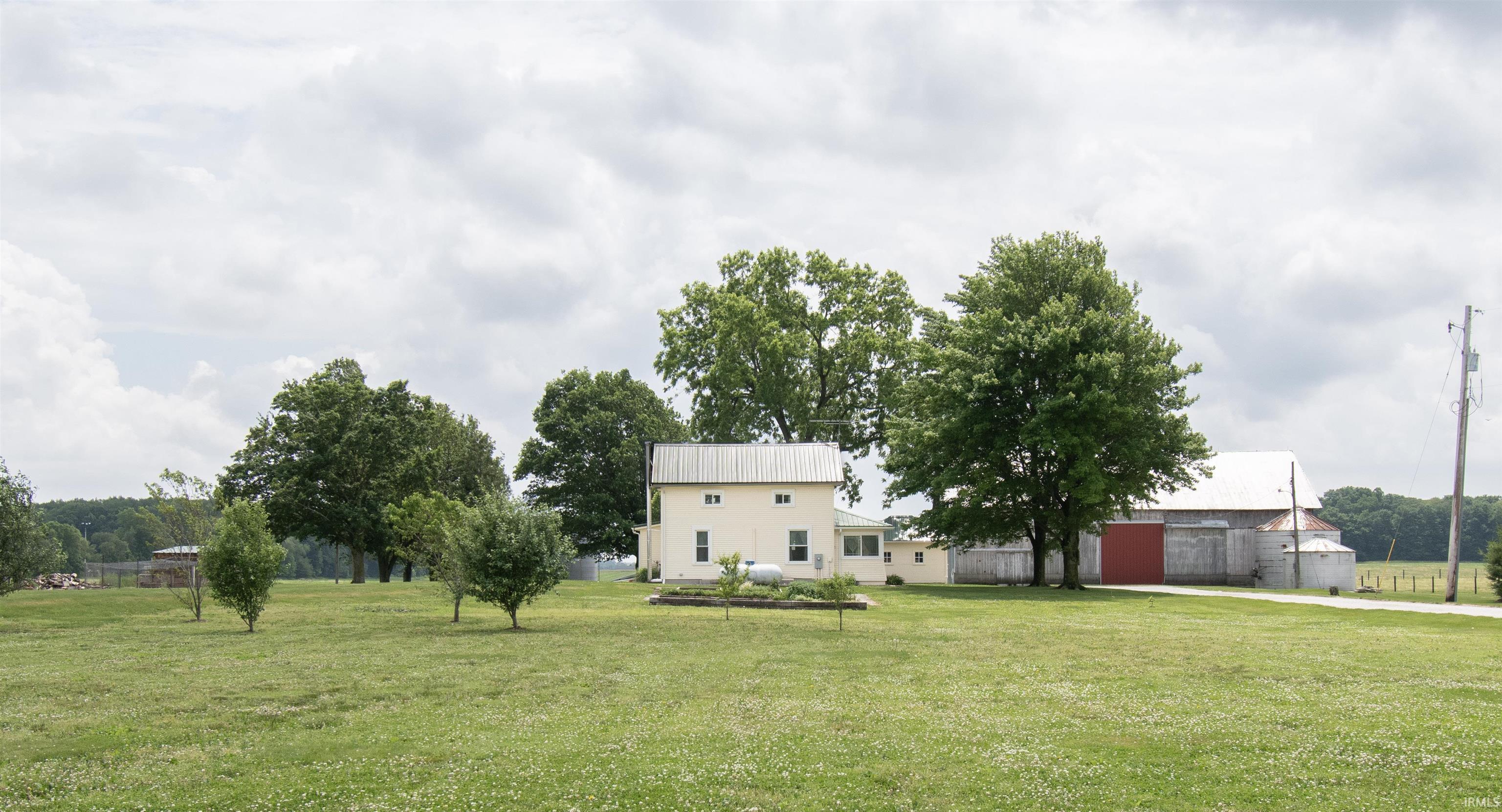 11366 County Road 38 Road Millersburg IN 46543