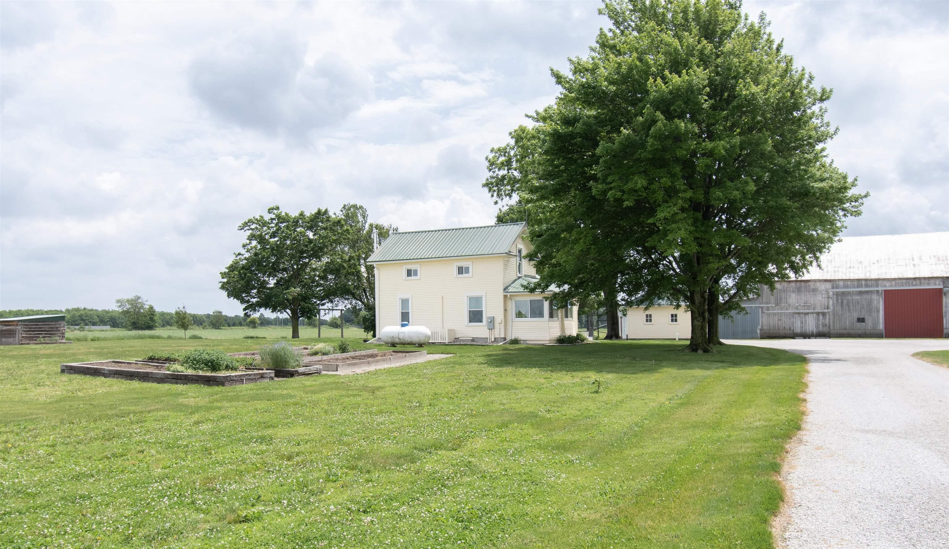 11366 County Road 38 Road Millersburg IN 46543