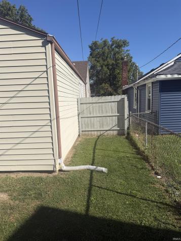 3222 Harvester Avenue Fort Wayne IN 46803