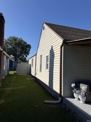 3222 Harvester Avenue Fort Wayne IN 46803