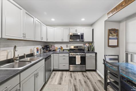 537 S Birch Street Ellettsville IN 47429