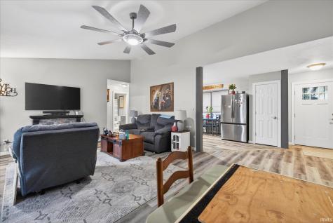 537 S Birch Street Ellettsville IN 47429