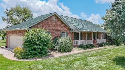 9075 E County Road 1850 Ferdinand IN 47532