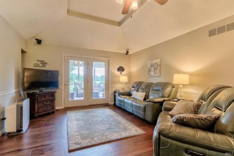 9075 E County Road 1850 Ferdinand IN 47532