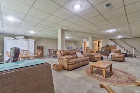 9075 E County Road 1850 Ferdinand IN 47532