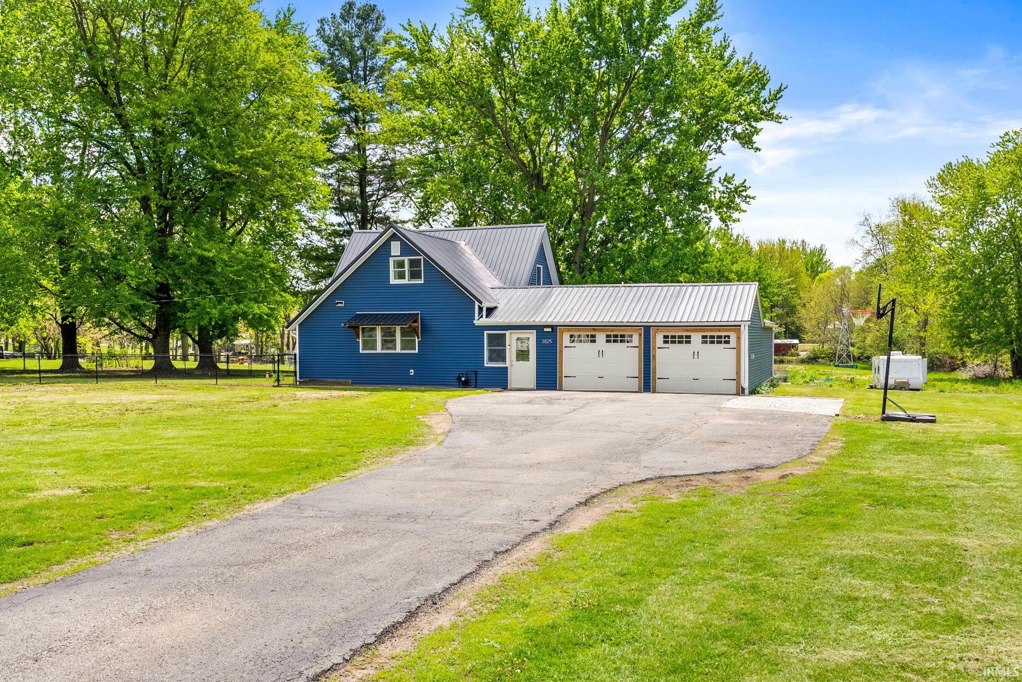 3825 W Old Road 30 Warsaw IN 46580