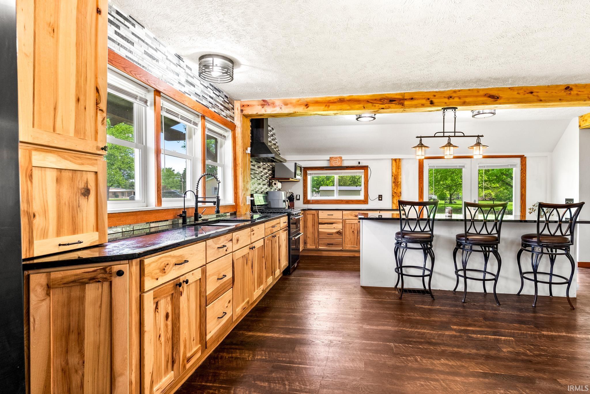 3825 W Old Road 30 Warsaw IN 46580