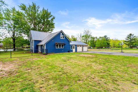 3825 W Old Road 30 Warsaw IN 46580