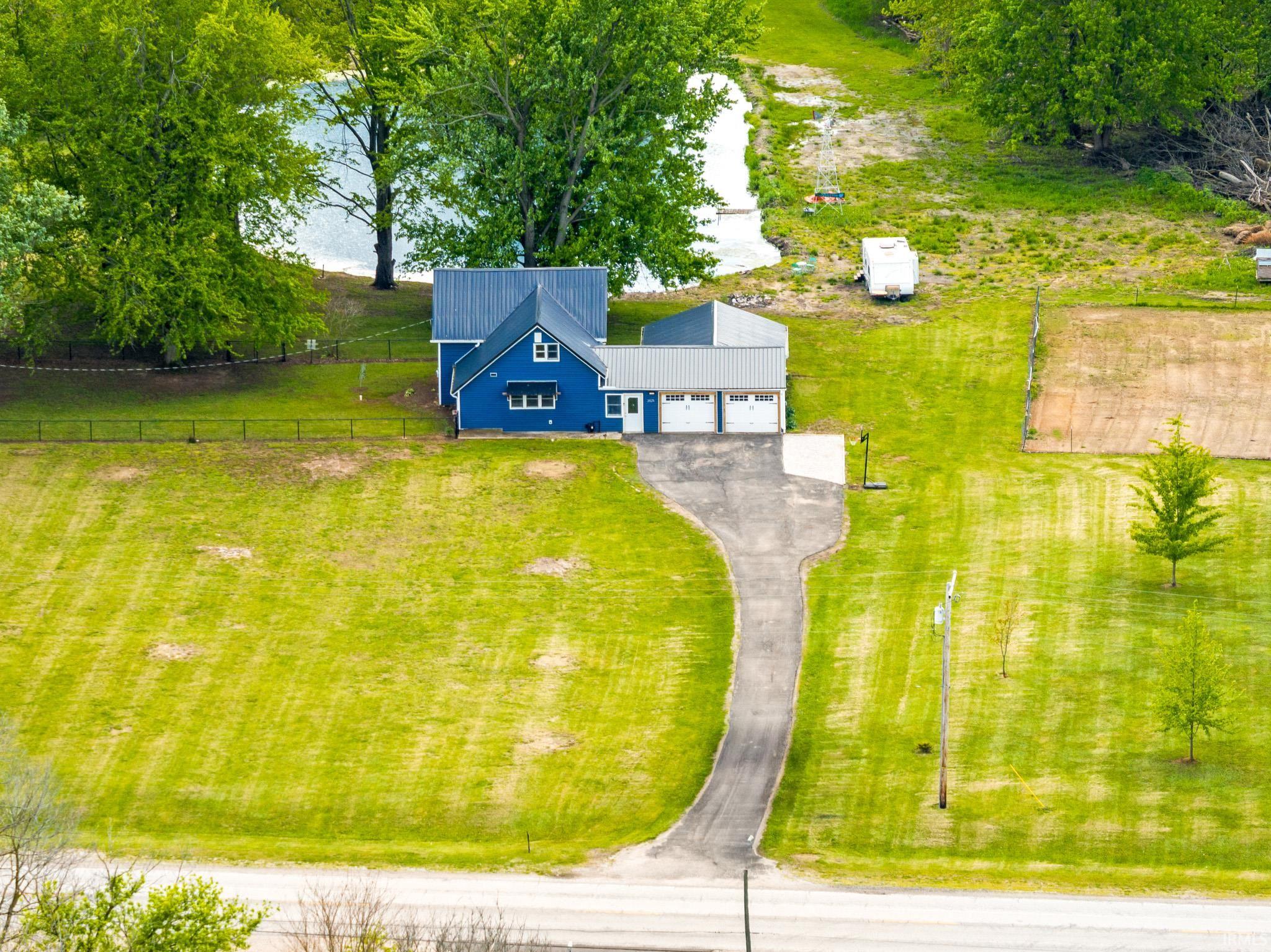3825 W Old Road 30 Warsaw IN 46580