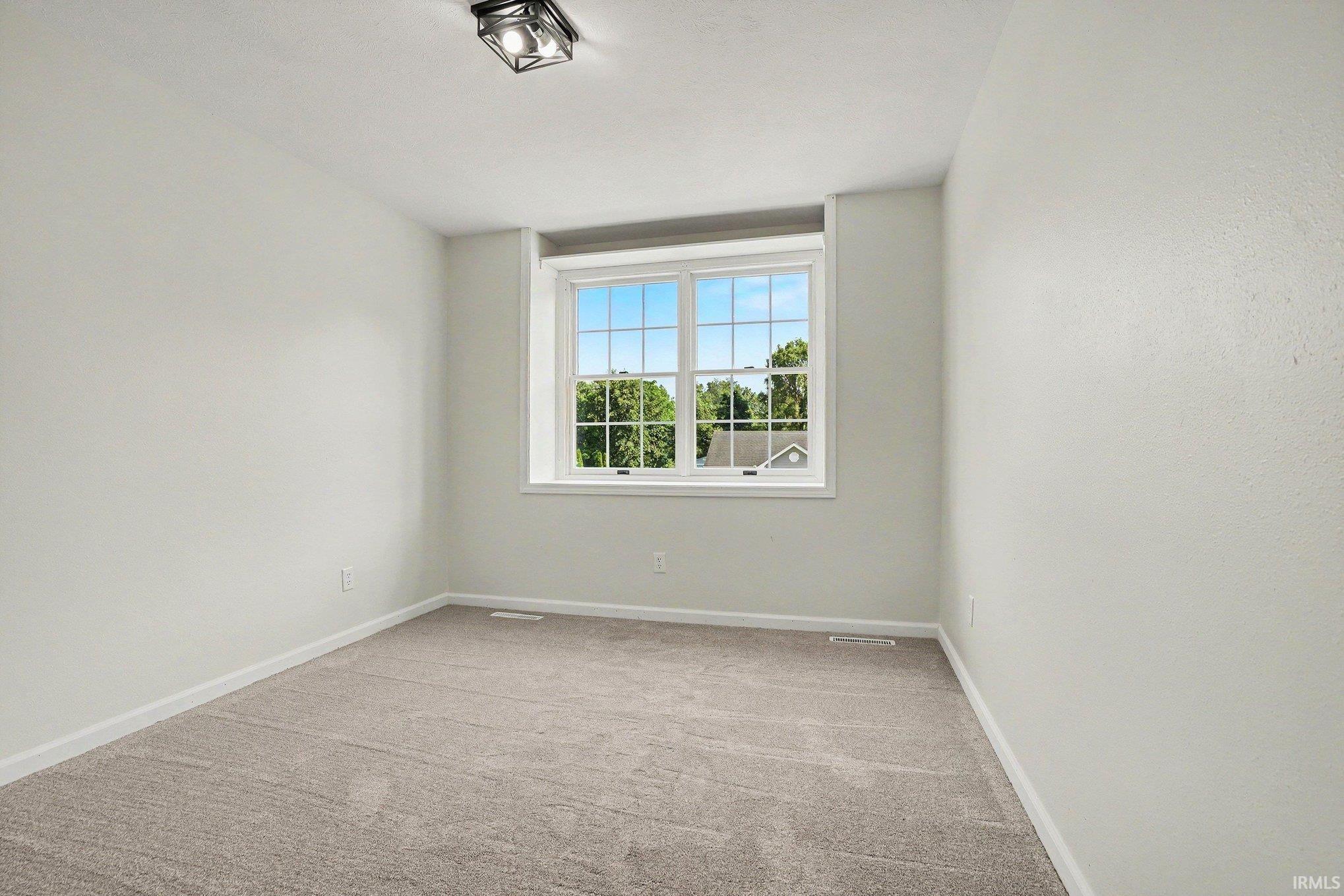 30111 Wyndtree Boulevard Elkhart IN 46516