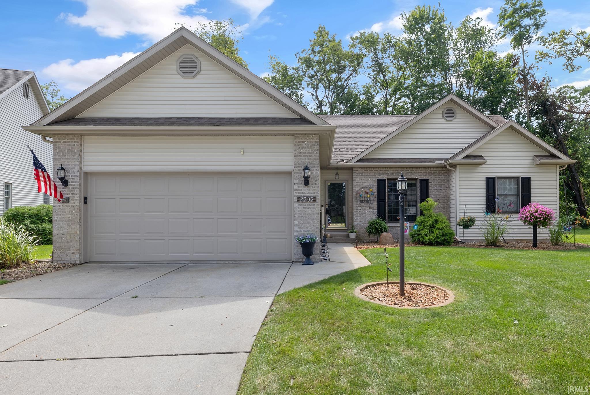 2202 Woodland Court Elkhart IN 46514