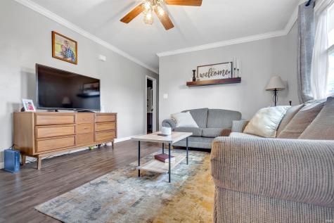 313 E Ritter Street Ellettsville IN 47429
