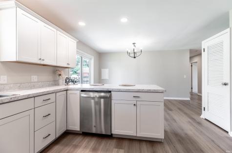 2118 Mahrendale Avenue Evansville IN 47714