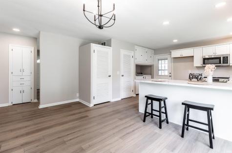 2118 Mahrendale Avenue Evansville IN 47714