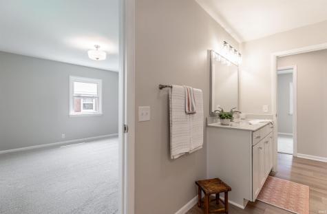 2118 Mahrendale Avenue Evansville IN 47714