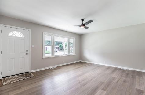 2118 Mahrendale Avenue Evansville IN 47714
