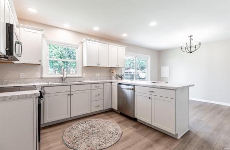 2118 Mahrendale Avenue Evansville IN 47714