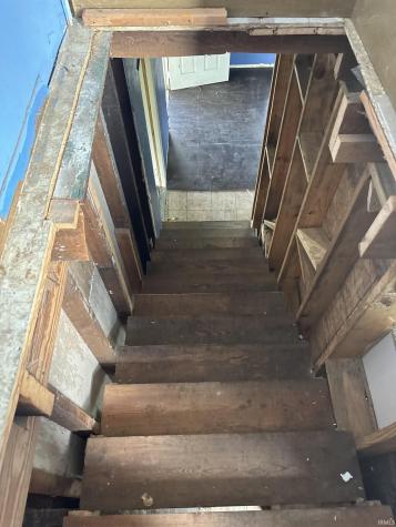 703 W Garfield Avenue Elkhart IN 46516