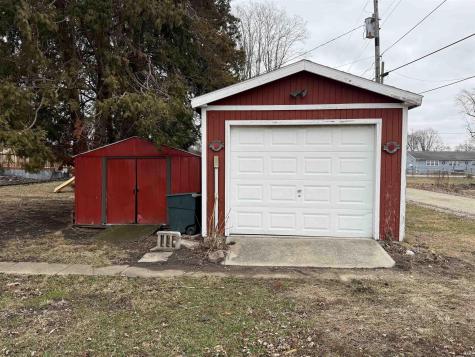 150 E Pleasant Street Pennville IN 47369