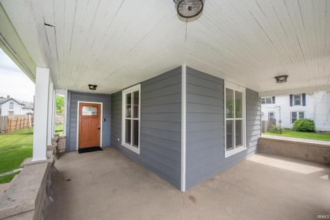 108 W 1st Street Brookston IN 47923