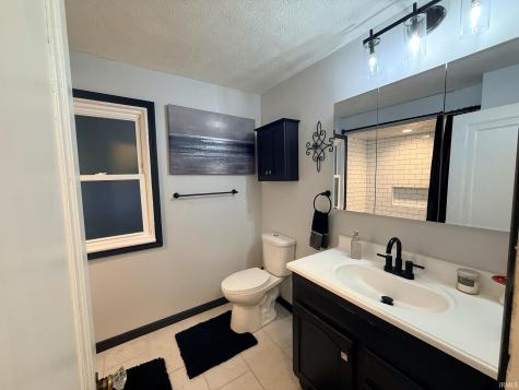 19553 Eaton Avenue South Bend IN 46637